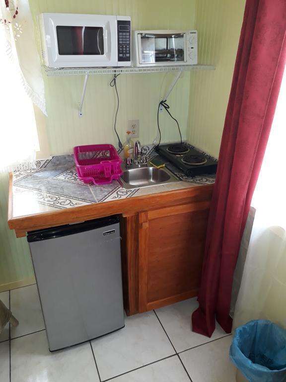 Apartment Unforgetable Gardens Falmouth Harbour ภายนอก รูปภาพ